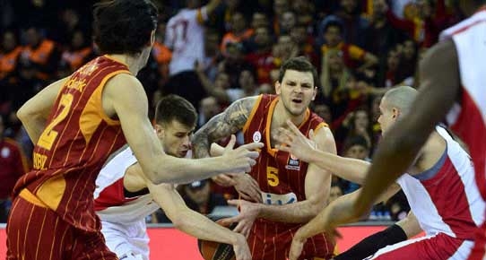 Galatasaray Avrupa'da kayıp