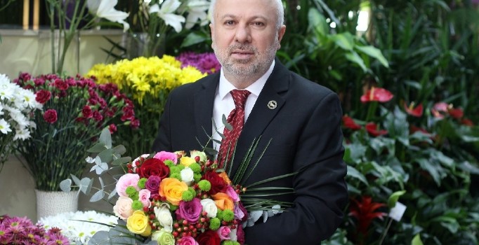 Sevgililer Günü öncesi çiçekçiler uyardı: “Siparişlerinizi son güne bırakmayın”