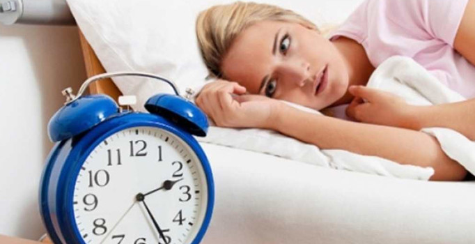 Yetersiz uyku vücudu susuz bırakıyor