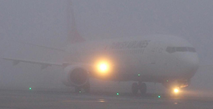 Trabzon'da uçuşlara sis engeli