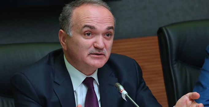 Bakan Özlü'den yerli otomobil açıklaması