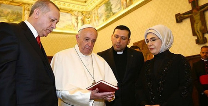 Vatikan'dan CHP'nin iddialarına yalanlama