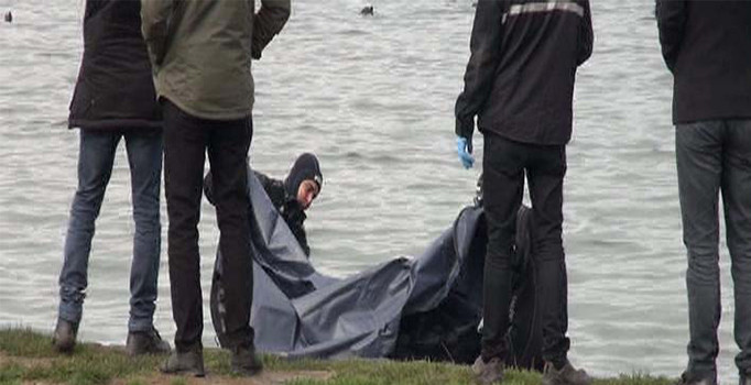 Küçükçekmece Gölü'nde kadın cesedi bulundu