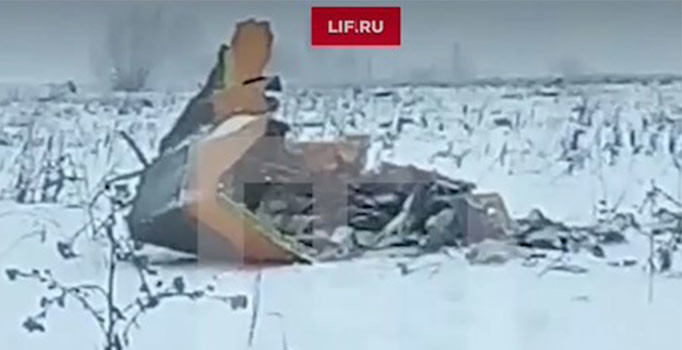 Son dakika! Rus yolcu uçağı Moskova'da düştü: 71 ölü