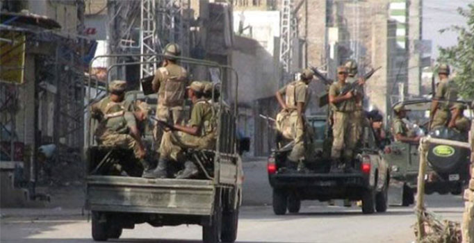 Cammu Keşmir'de çatışma: 1 ölü