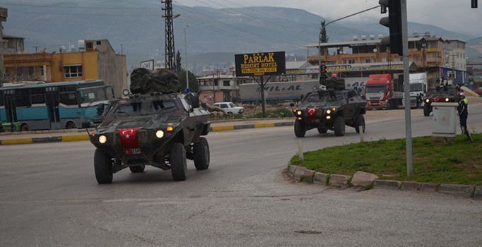 JÖH timleri mehter marşı ile Afrin'e gidiyor