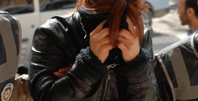 Canlı bomba şüphesiyle aranan DHKP-C'li Dilek Kaya yakalandı