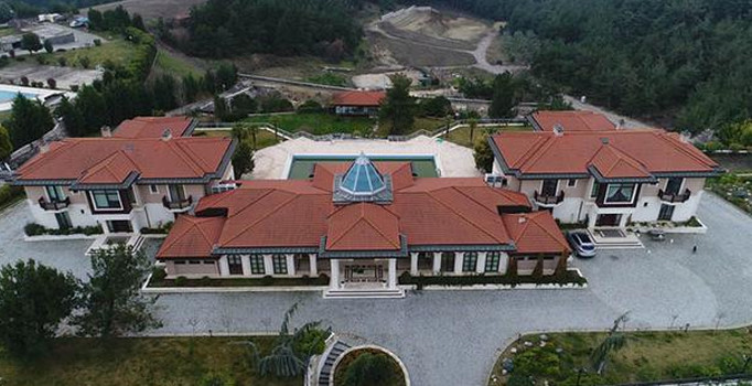 Bursa'da 'Gülen için yaptırıldı' denen malikaneye el konuldu