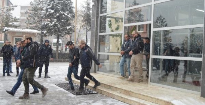 Hakkari'de, Afrin'le ilgili paylaşımlara 6 tutuklama