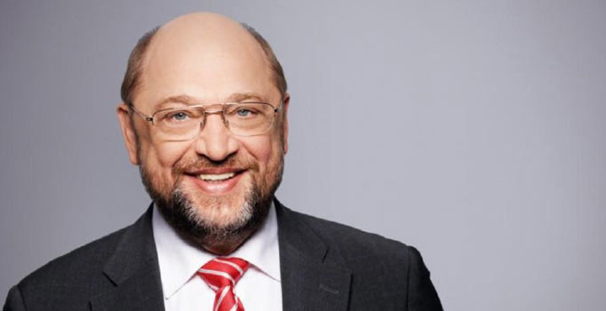 Almanya’da SPD Genel Başkanı Martin Schulz istifa etti