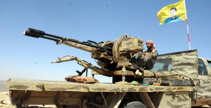 İleri teknoloji silahları bırakıp kaçıyorlar