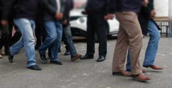 Gaziantep merkezli  4 ilde operasyon