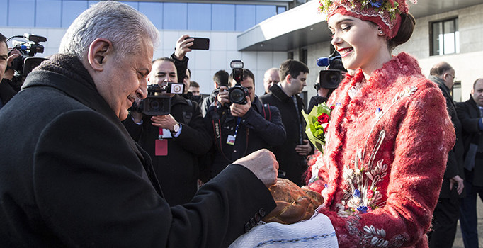 Başbakan Yıldırım: ATAK helikopterinin düşürüldüğüne ilişkin belirti yok