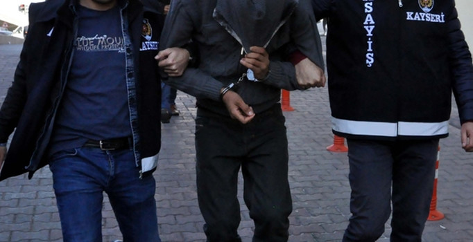 Kayseri'de FETÖ bahanesiyle dolandırıcılık