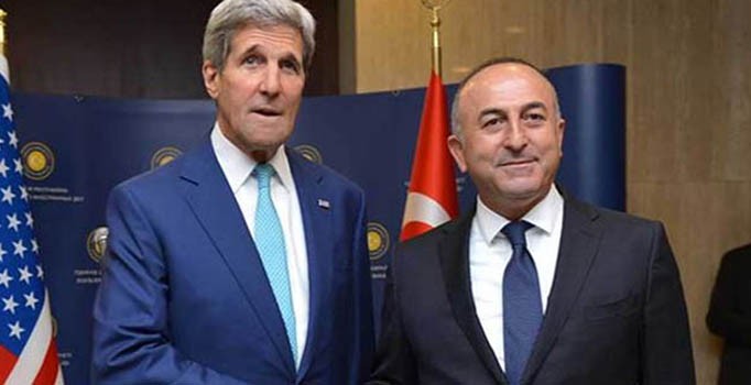 Çavuşoğlu, ABD'li mevkidaşı  John Kerry ile görüştü