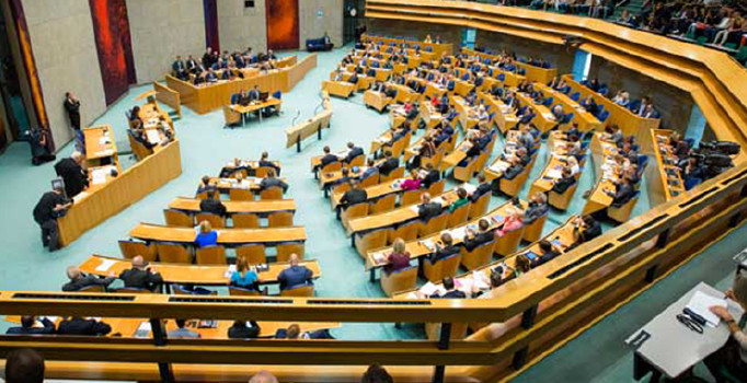 Hollanda Parlamentosunda "Zeytin Dalı Harekatı" oturumu