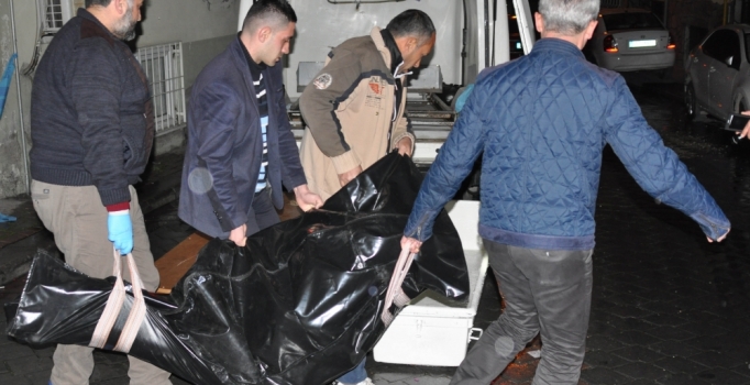 Anne engelli oğlunu öldürüp intihar etti