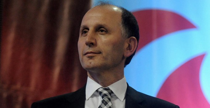 Muharrem Usta: Futbolculara sahip çıkalım