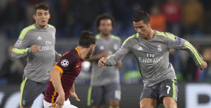 Şampiyonlar Ligi'nde Real Madrid, deplasmanda Roma'yı yendi