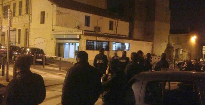 Terör örgütü PKK yandaşları Fransa'da Türklere saldırdı