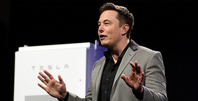 Tesla hissedarları bugün Elon Musk'ı oylayacak