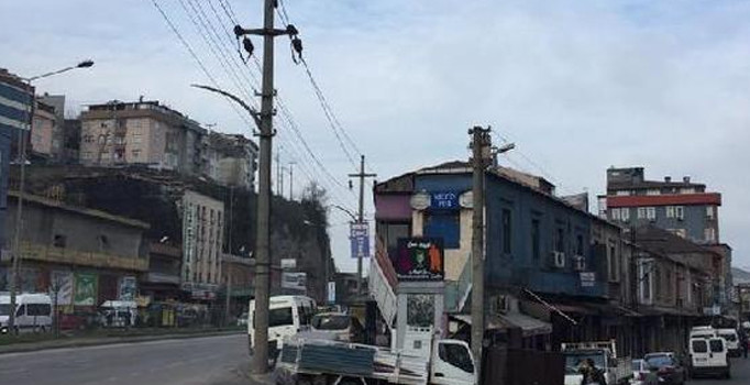 Trabzon haberleri | Trabzon’da barda silahlı kavga ölümle sonuçlandı: 1 ölü, 3 yaralı