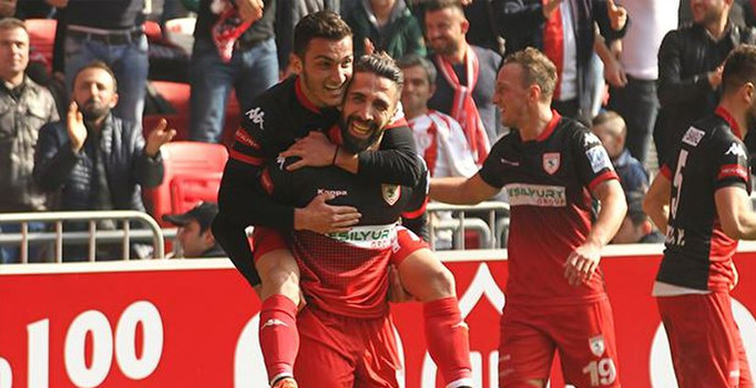 Samsun haberleri | Samsunspor'da futbolcuların mücadelesi memnun etti