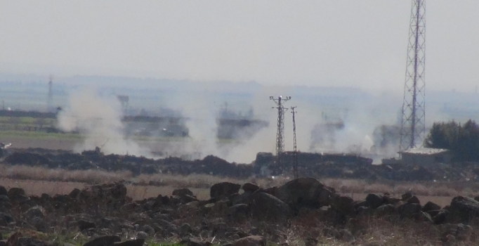 Suriye'nin PYD bölgesine top atışları