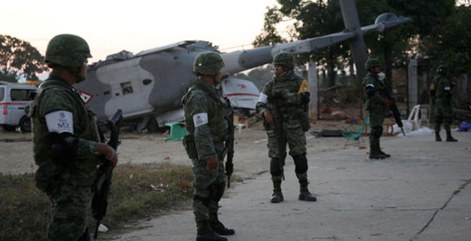 Meksika'da helikopter düştü: 13 ölü, 15 yaralı