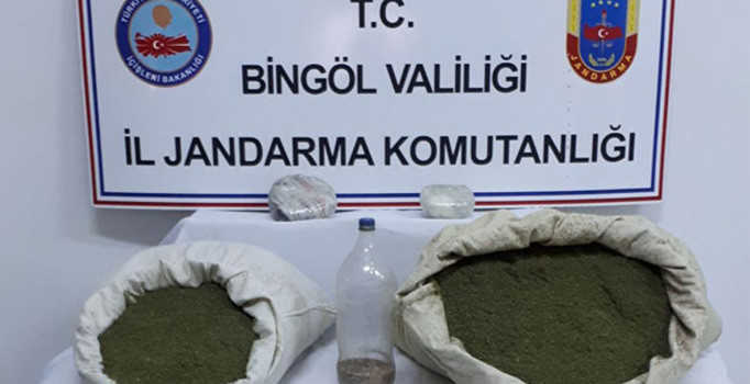 Bingöl'de 25 kilo esrar ele geçirildi
