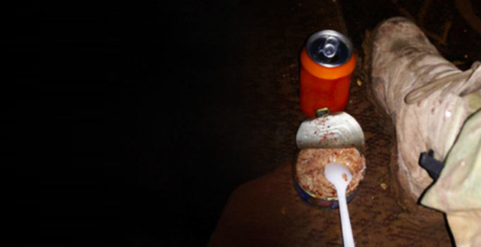 Abdullah Ağar paylaştı, işte Afrin'deki Mehmetçiğin yemek molası