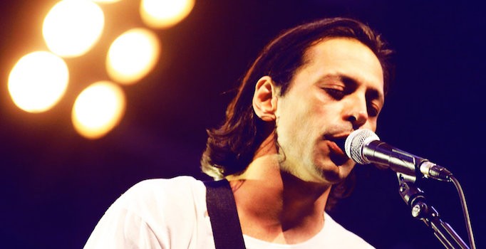 Kaan Tangöze'nin asistanı muhabirleri tehdit etti