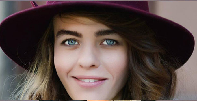 Tuğba Çom kimdir? Jet Sosyete oyuncusu Tuğba Çom hayatı ve yaşı...