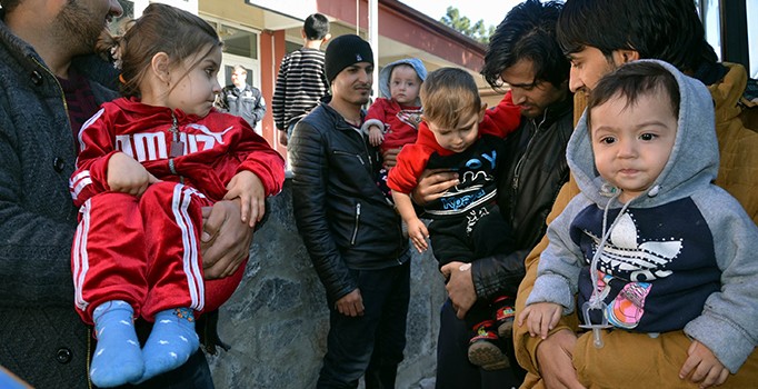 Çanakkale, Balıkesir, Edirne'de 216 kaçak göçmen yakalandı