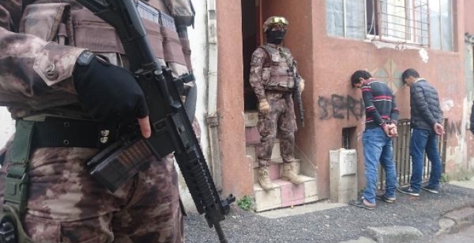 İstanbul'da Özel Harekat destelik dev uyuşturucu operasyonu