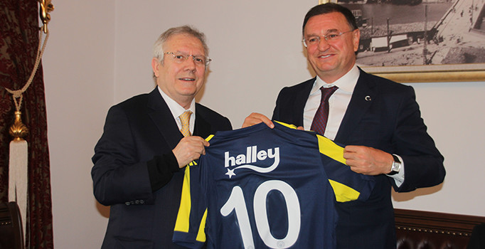 Aziz Yıldırım'dan Zeytin Dalı Harekatı'na destek