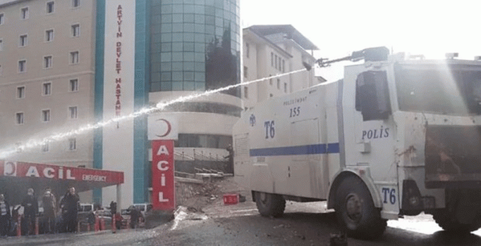 Artvin'de Cerattepe protestosuna müdahale