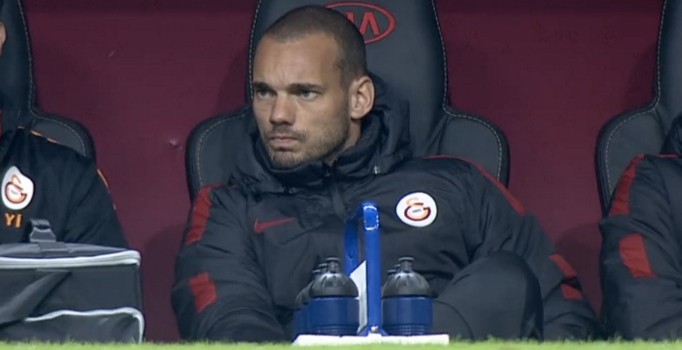 Mustafa Denizli'ye Sneijder tepkisi
