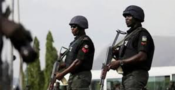 Güney Afrika'da karakola saldırı: 5 ölü