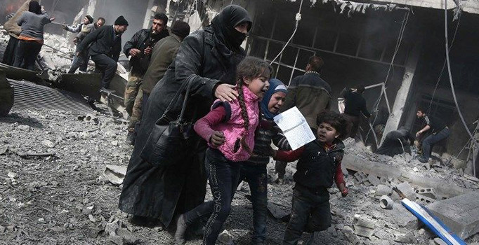 Suriye, Doğu Gota’yı ayırım gözetmeden bombaladı, ölü sayısı 250 oldu