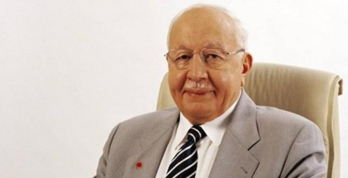 Necmettin Erbakan ölüm yıl dönümünde anılıyor - Necmettin Erbakan kimdir?