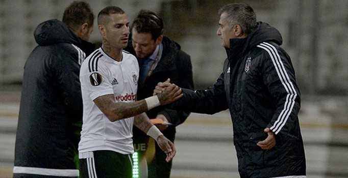 Quaresma: Şenol Güneş, Mourinho gibi