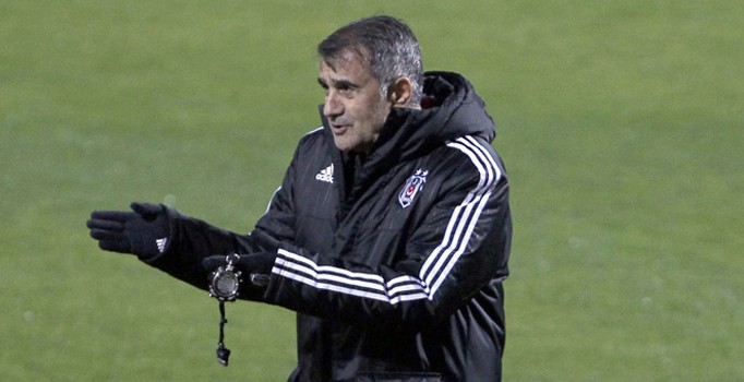 Şenol Güneş’ten 3 isme kesik