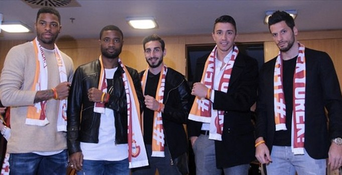 Galatasaray'da bileklik skandalı