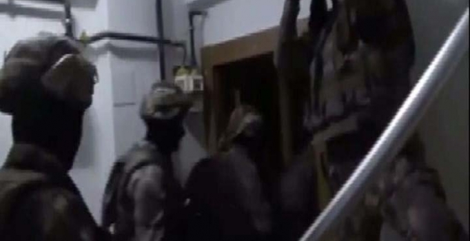 Sarallar "mahkeme" kurup yargılama yapmış