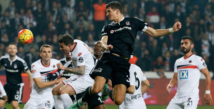 Beşiktaş Gençlerbirliği'ni 1-0 mağlup etti