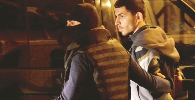 Polis kıra kıra çocuğu DHKP/C'nin elinden kurtardı