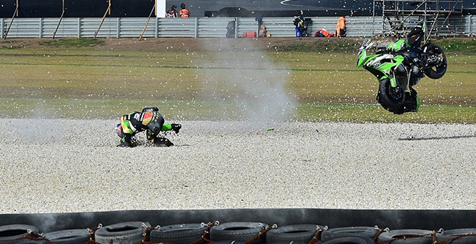 Son dakika! Kenan Sofuoğlu kaza geçirdi