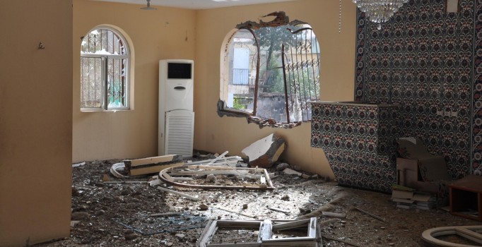 Sur'da teröristlerin camiye kurdukları patlayıcı düzenek imha edildi