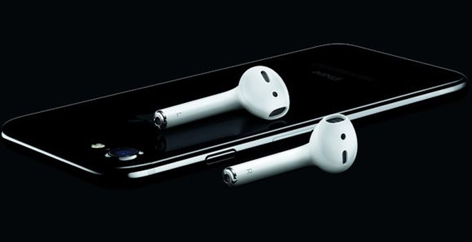 AirPod'a Siri ve suya karşı dayanıklılık geliyor